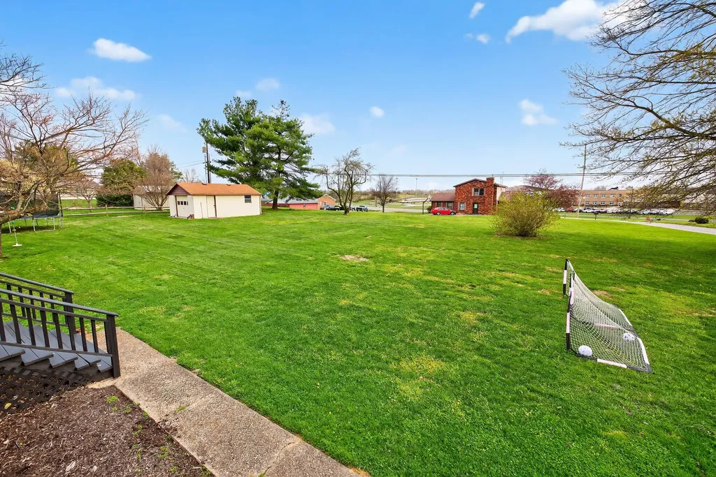 70 Ashlock Drive Lancaster KY 40444