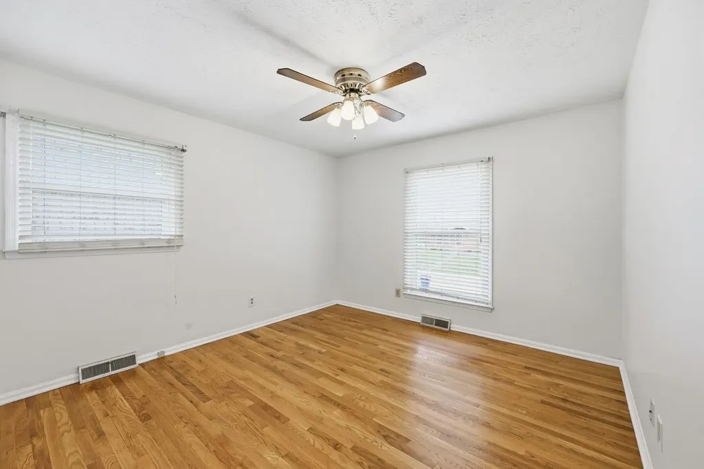 3268 Sutherland Drive Lexington KY 40517