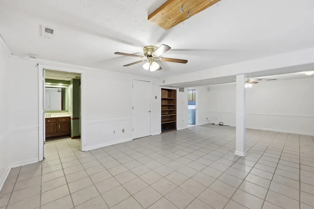 3268 Sutherland Drive Lexington KY 40517