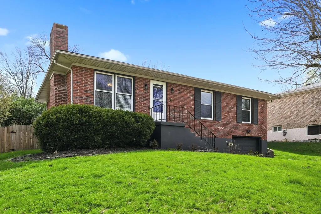 3268 Sutherland Drive Lexington KY 40517