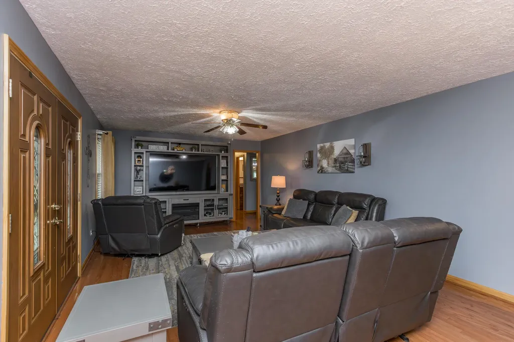 110 White Conkwright Road Winchester KY 40391