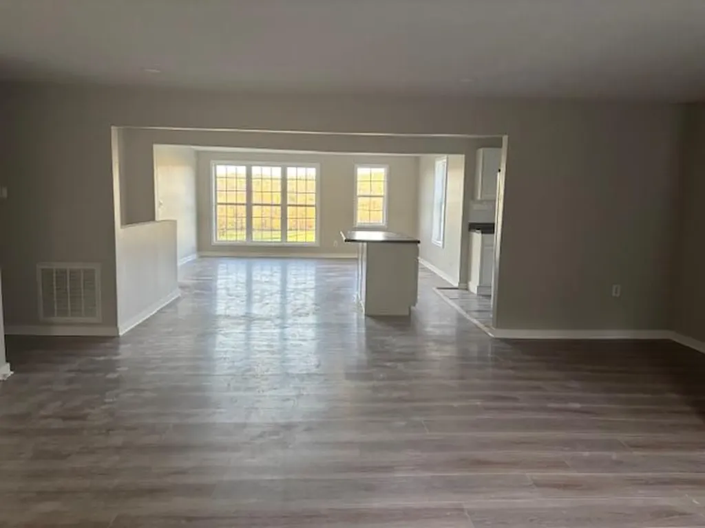 2058 Ky-192 Somerset KY 42501