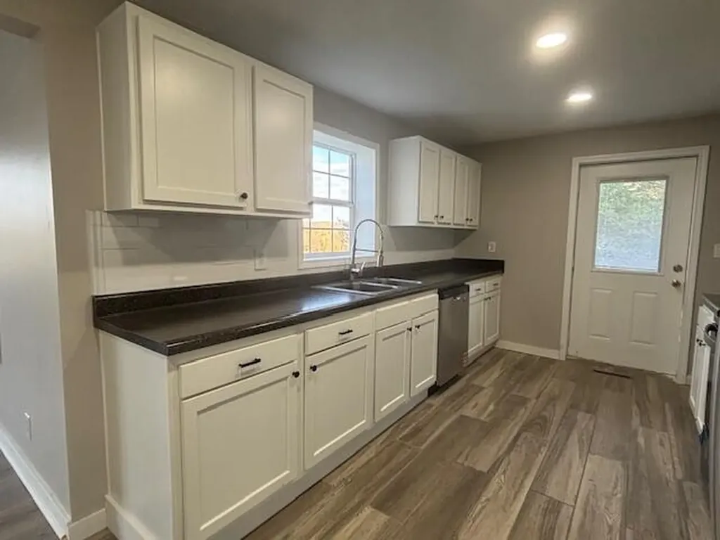 2058 Ky-192 Somerset KY 42501