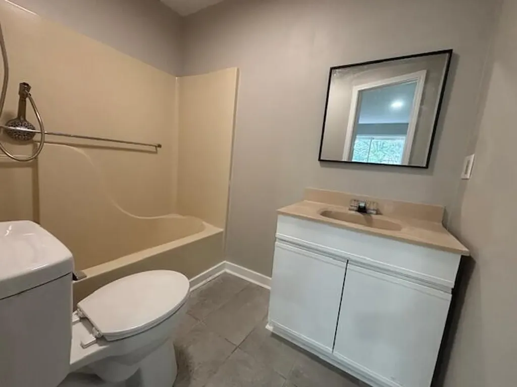 2058 Ky-192 Somerset KY 42501