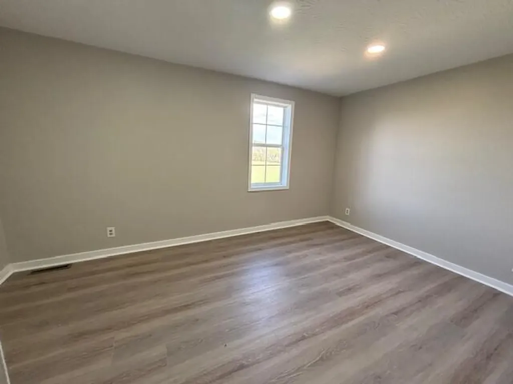 2058 Ky-192 Somerset KY 42501