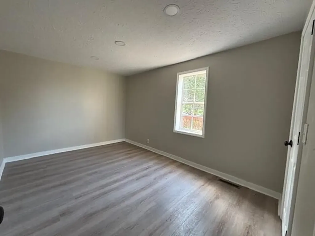 2058 Ky-192 Somerset KY 42501