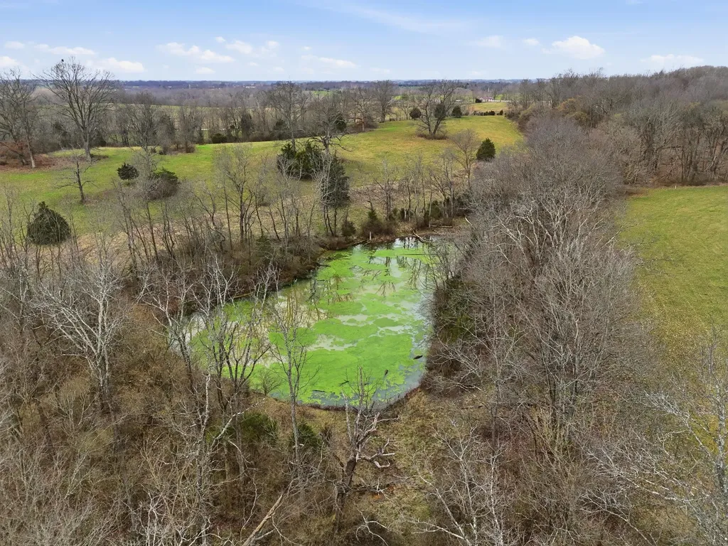 1802 Poindexter Road Cynthiana KY 41031