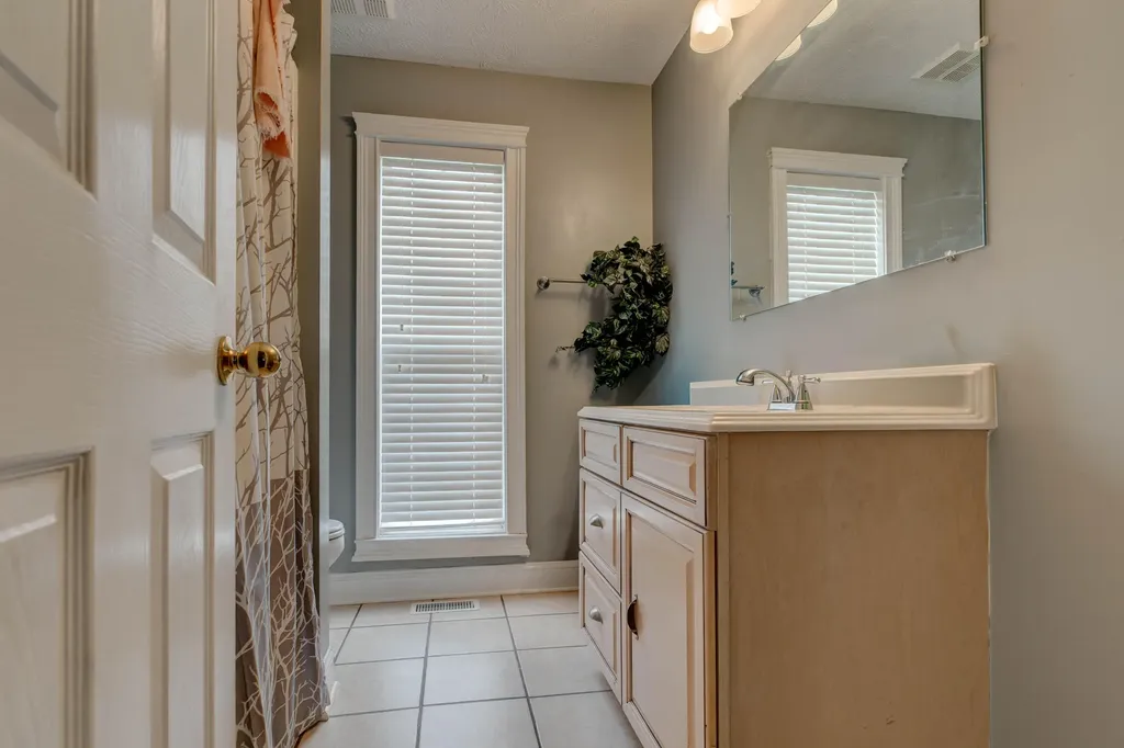 903 Equestrian Way Mt Sterling KY 40353