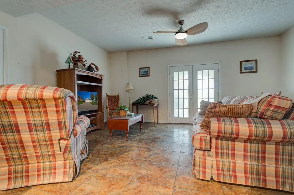 903 Equestrian Way Mt Sterling KY 40353
