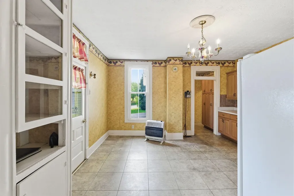 601 Jamestown Street Columbia KY 42728
