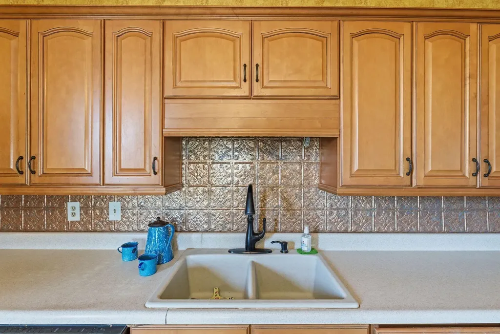 601 Jamestown Street Columbia KY 42728