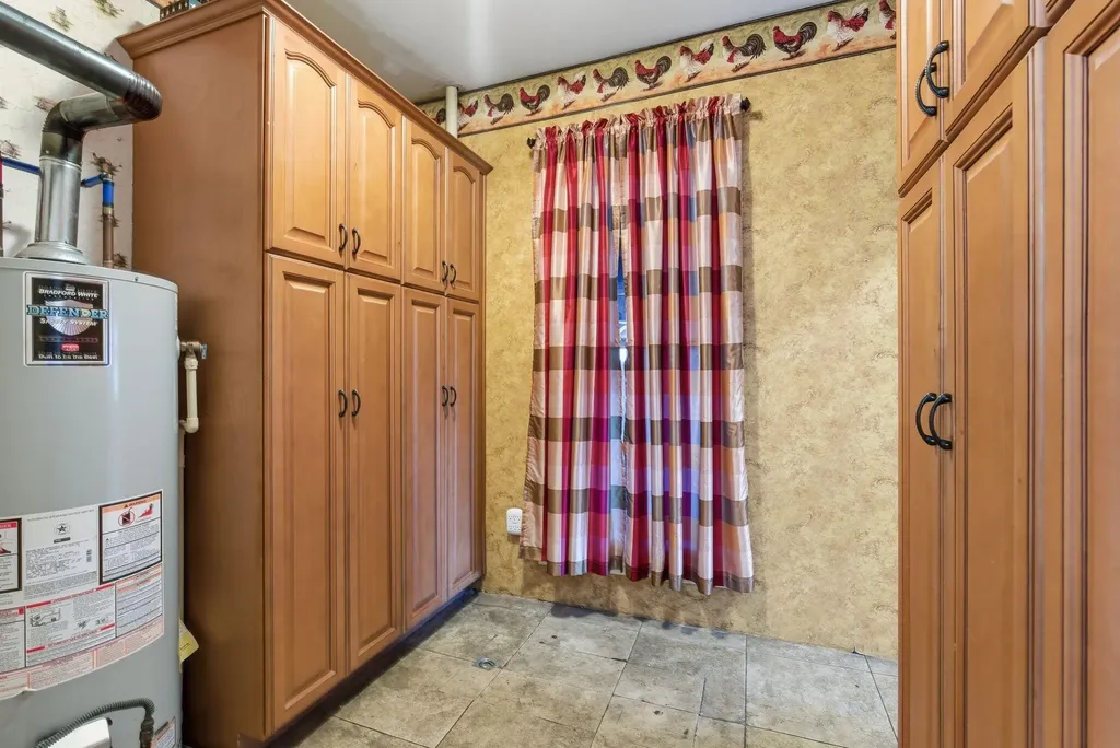 601 Jamestown Street Columbia KY 42728