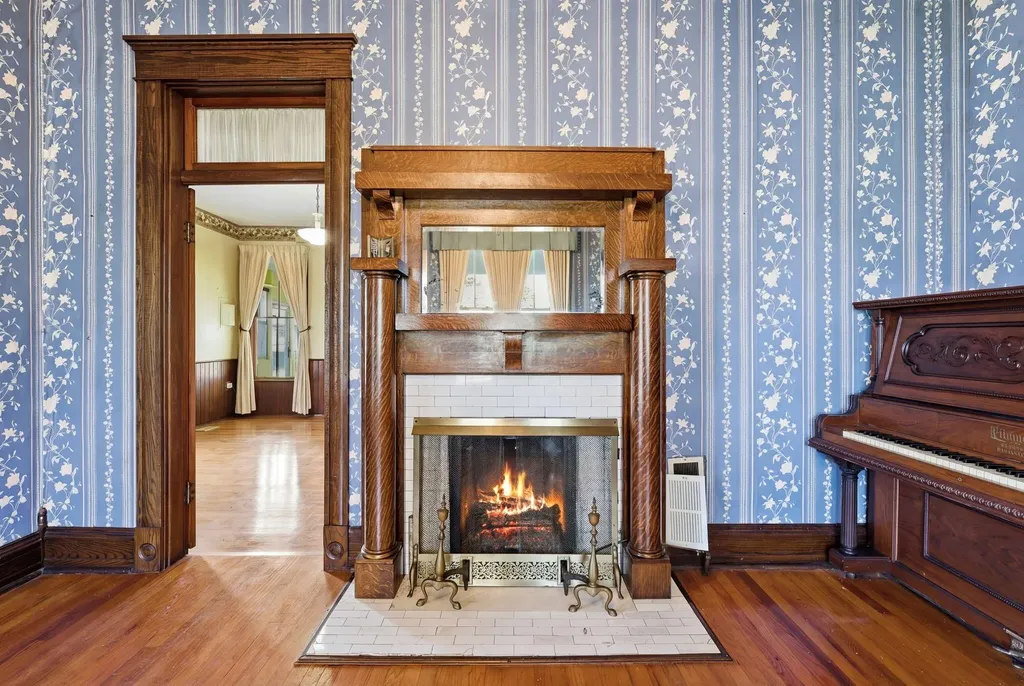 601 Jamestown Street Columbia KY 42728