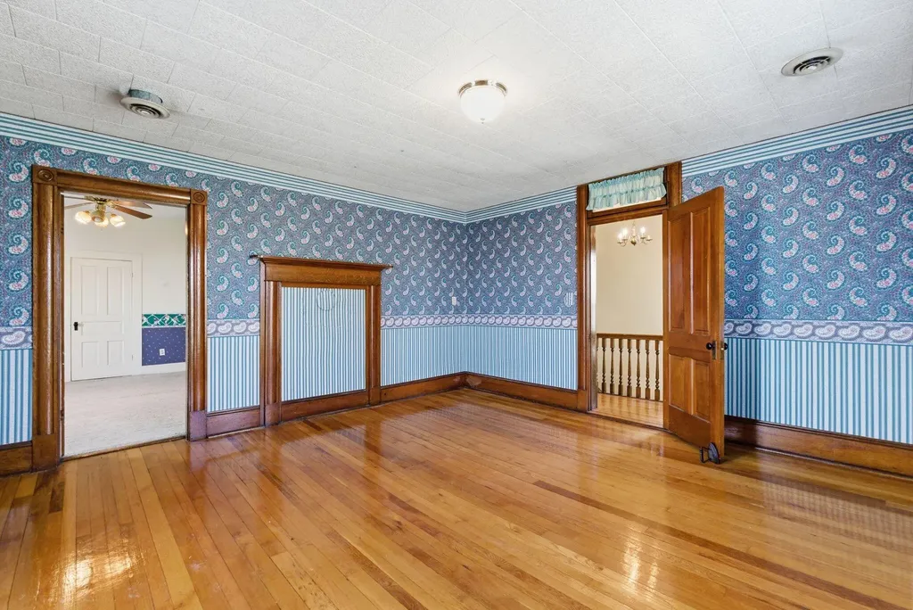 601 Jamestown Street Columbia KY 42728