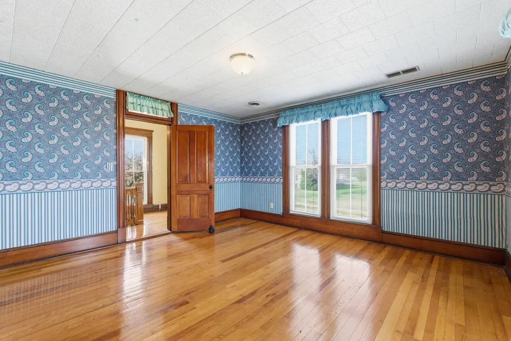 601 Jamestown Street Columbia KY 42728