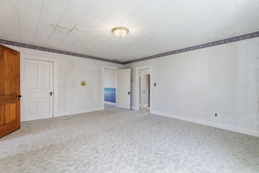 601 Jamestown Street Columbia KY 42728