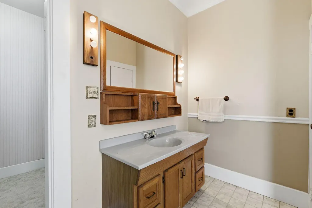 601 Jamestown Street Columbia KY 42728