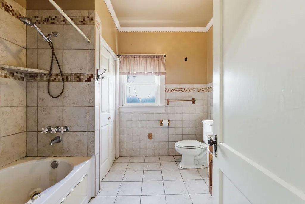601 Jamestown Street Columbia KY 42728