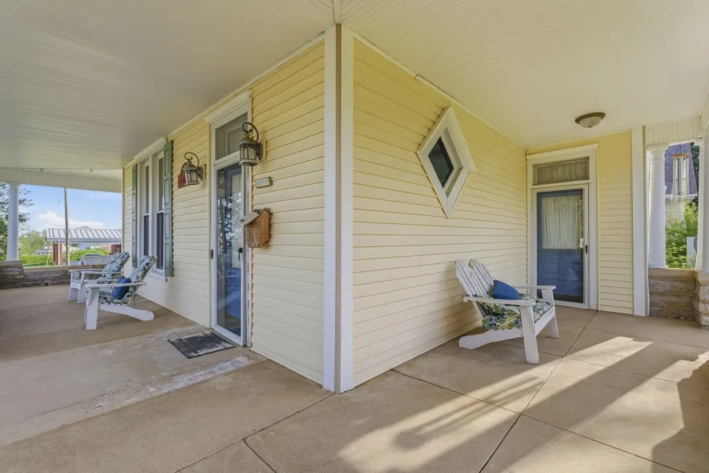 601 Jamestown Street Columbia KY 42728