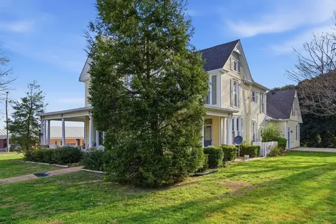 601 Jamestown Street Columbia KY 42728