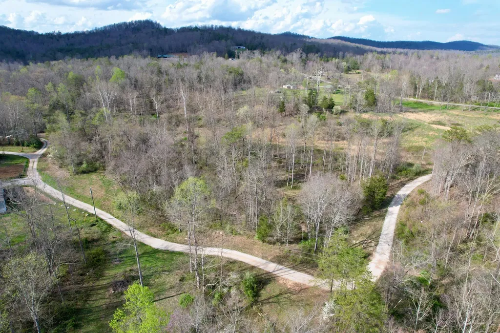 0 Gregory Branch Road Monticello KY 42633