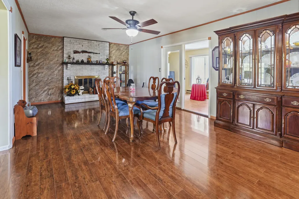 7199 W Highway 80 Nancy KY 42544