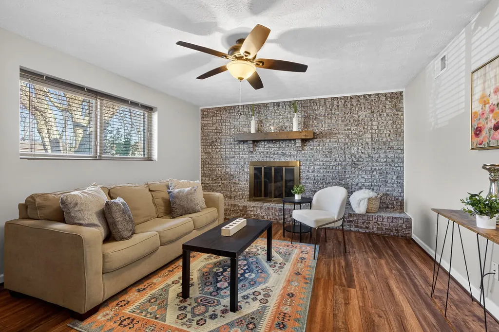 312 Ashmoor Drive Lexington KY 40515