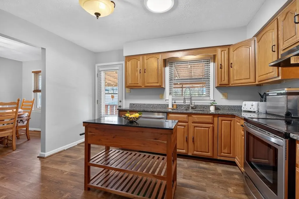 312 Ashmoor Drive Lexington KY 40515