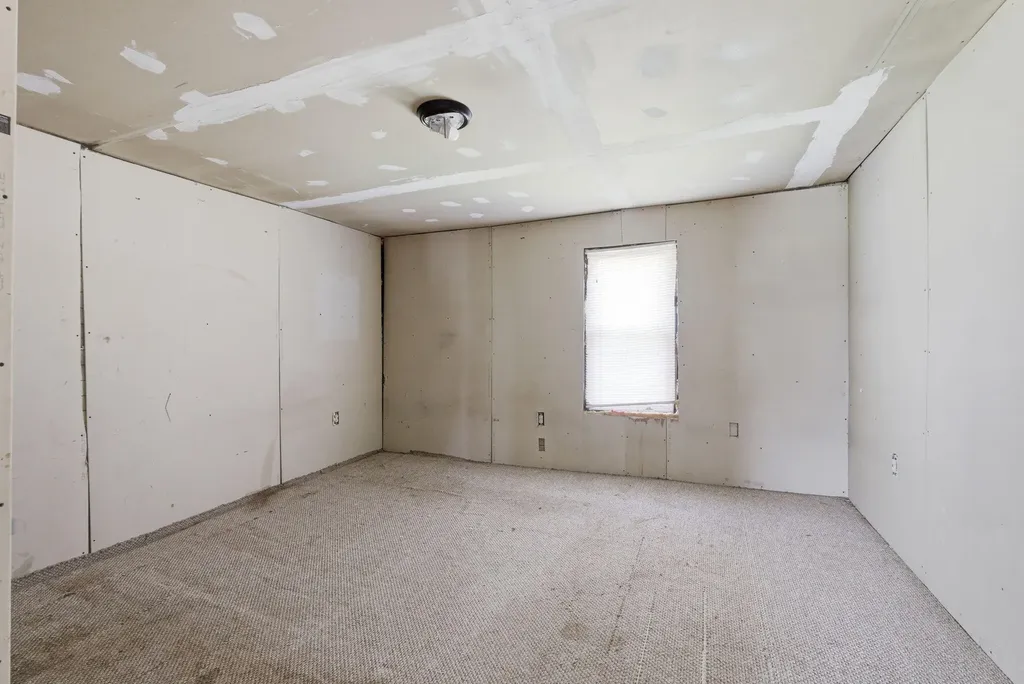 1388 Ammerman Pike Cynthiana KY 41031