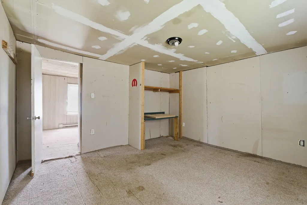 1388 Ammerman Pike Cynthiana KY 41031