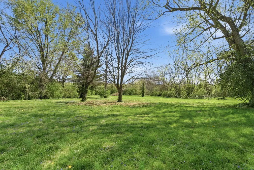 1388 Ammerman Pike Cynthiana KY 41031
