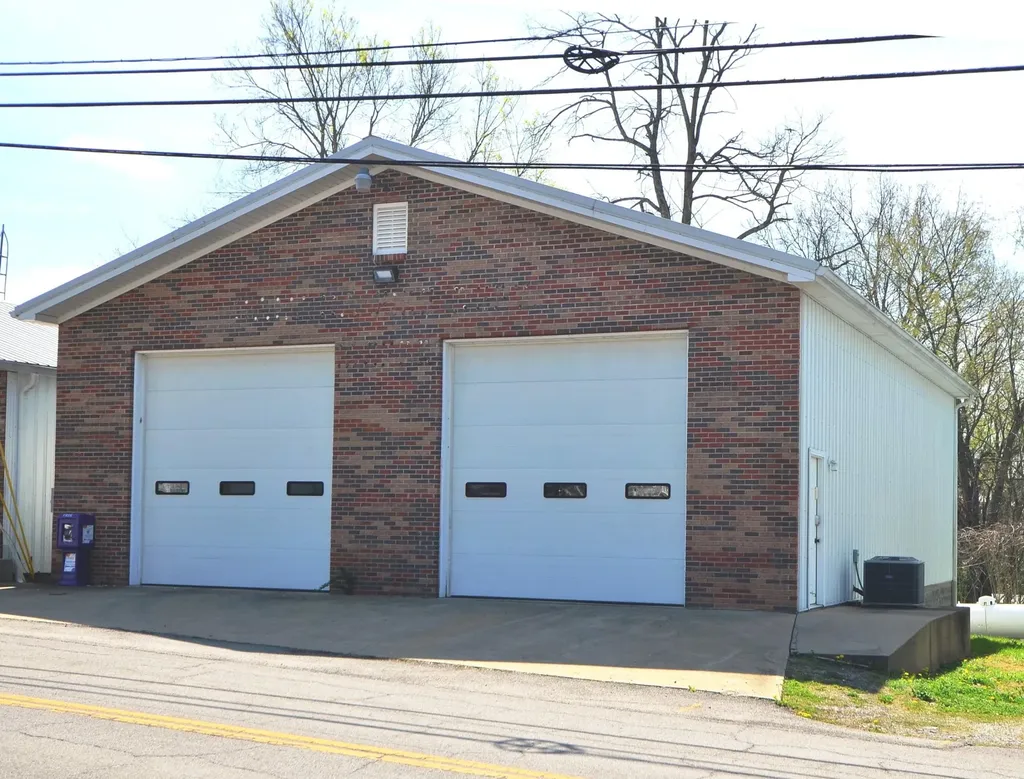 164 Sugar Street Salvisa KY 40372