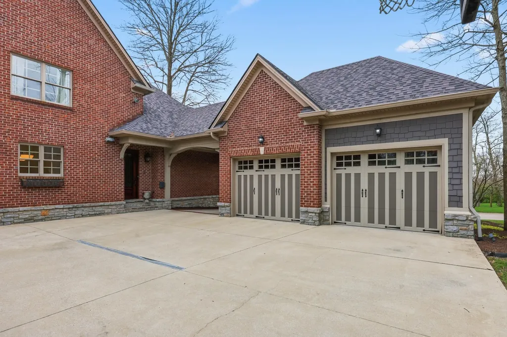 4848 Chelmsbury Lane Lexington KY 40515