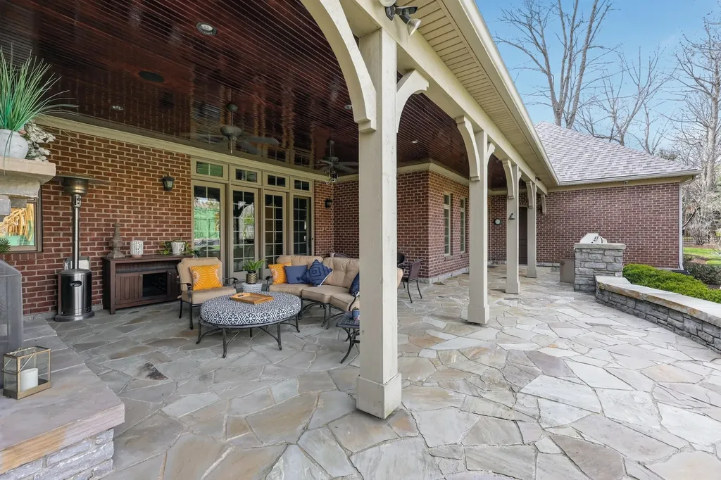4848 Chelmsbury Lane Lexington KY 40515