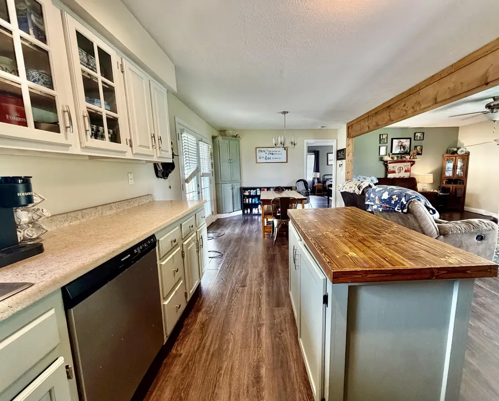 86 Pine Street Monticello KY 42633