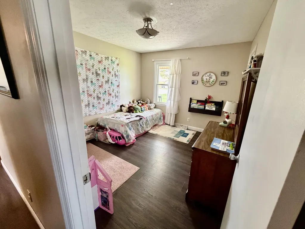 86 Pine Street Monticello KY 42633