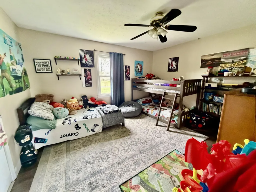 86 Pine Street Monticello KY 42633
