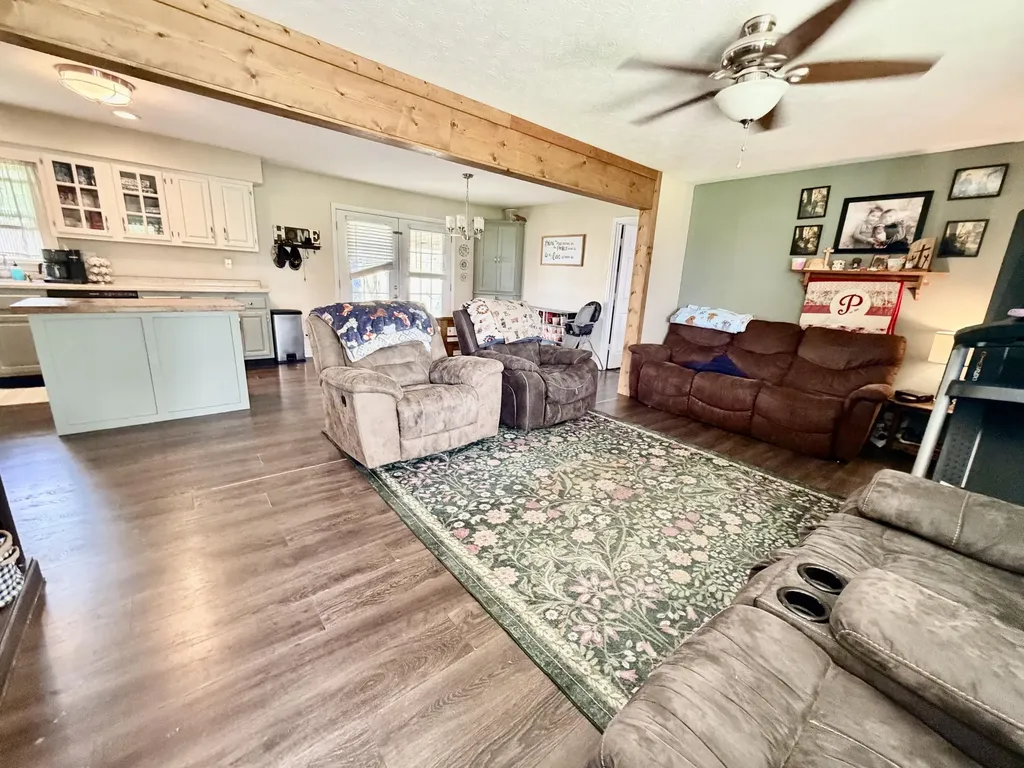 86 Pine Street Monticello KY 42633