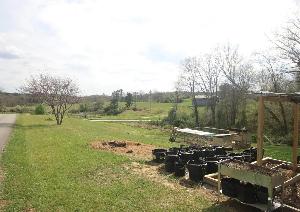1742 Jackson County High School Road Mckee KY 40447