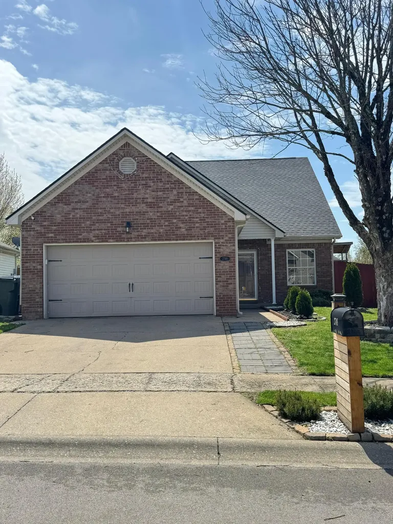 2748 Whiteberry Drive Lexington KY 40511
