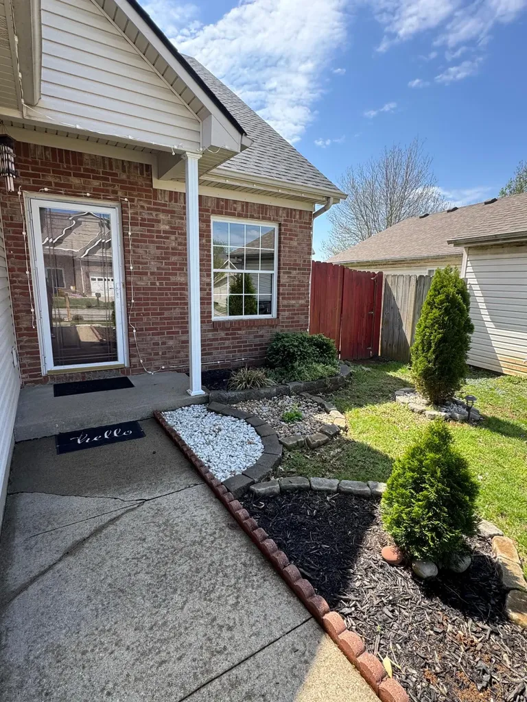 2748 Whiteberry Drive Lexington KY 40511