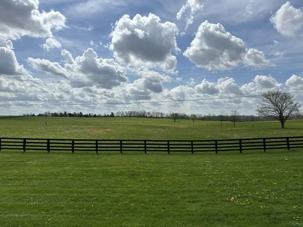 385 Mills Lane Frankfort KY 40601