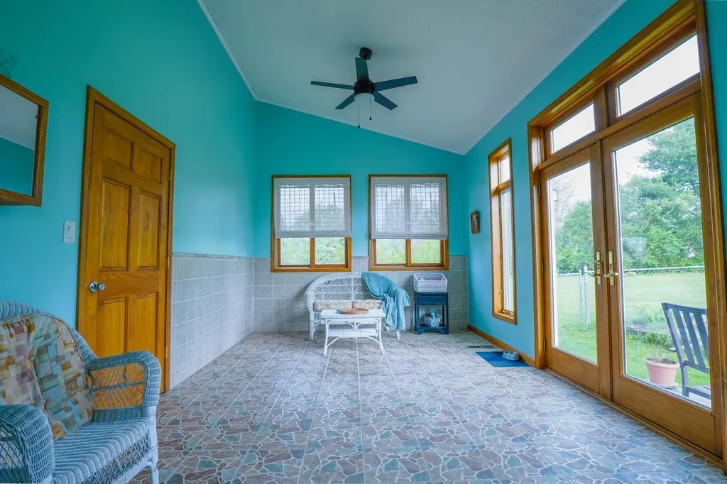 101 Hughley Lane Harrodsburg KY 40330