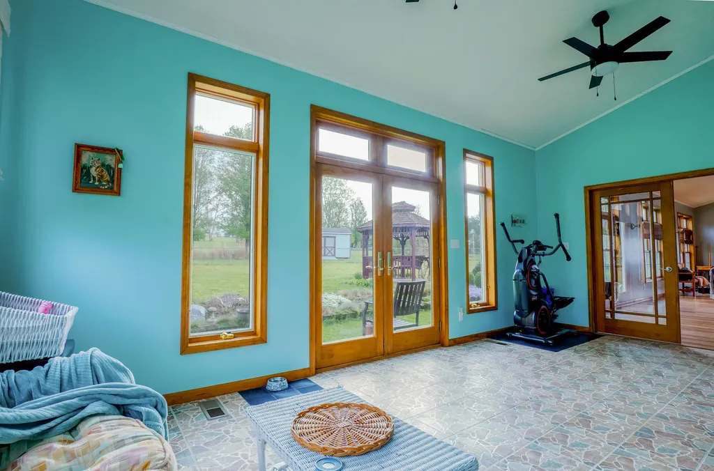 101 Hughley Lane Harrodsburg KY 40330