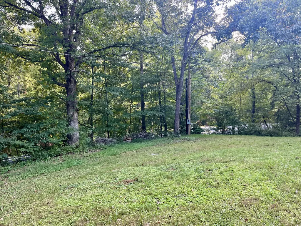 2789 Black Creek Road Clay City KY 40312