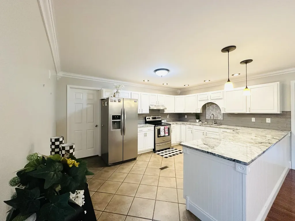 174 Collins Gibson Road Manchester KY 40962