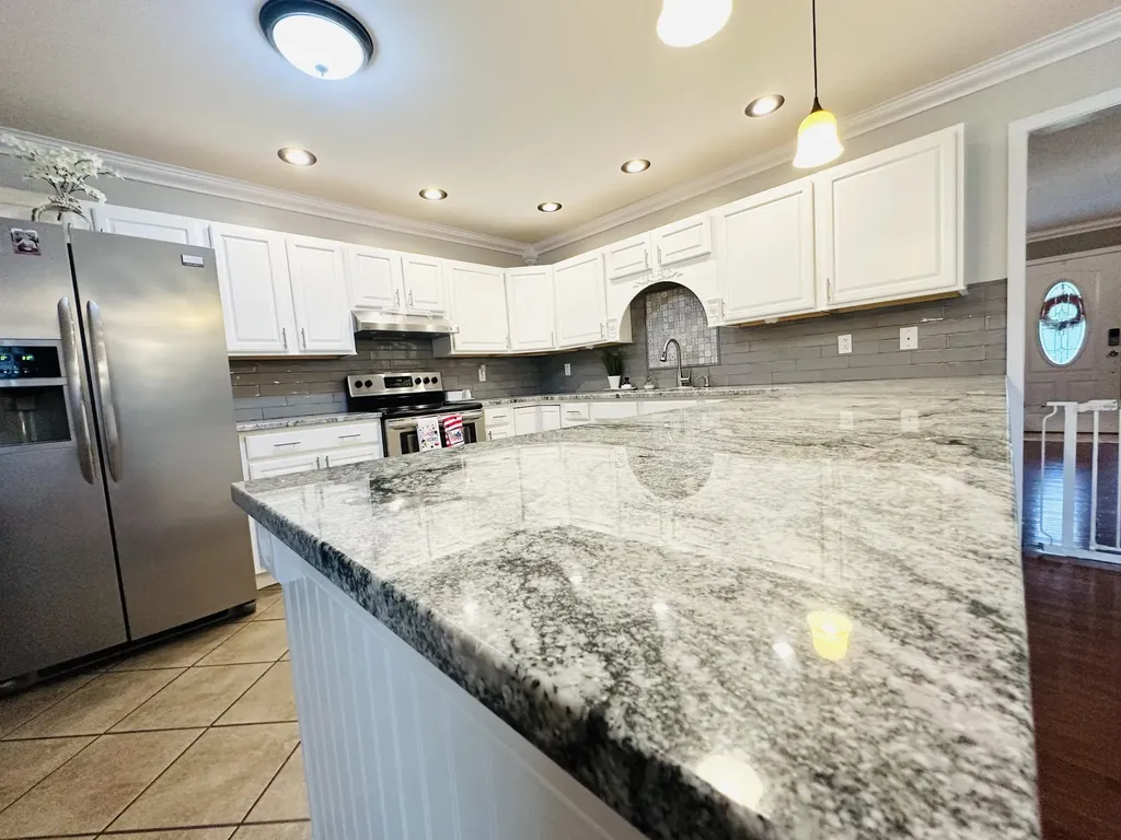 174 Collins Gibson Road Manchester KY 40962