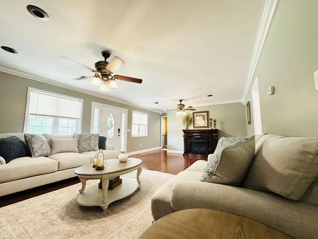 174 Collins Gibson Road Manchester KY 40962