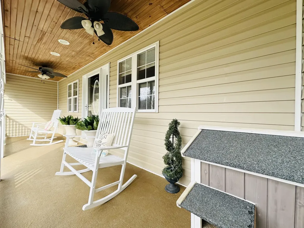 174 Collins Gibson Road Manchester KY 40962