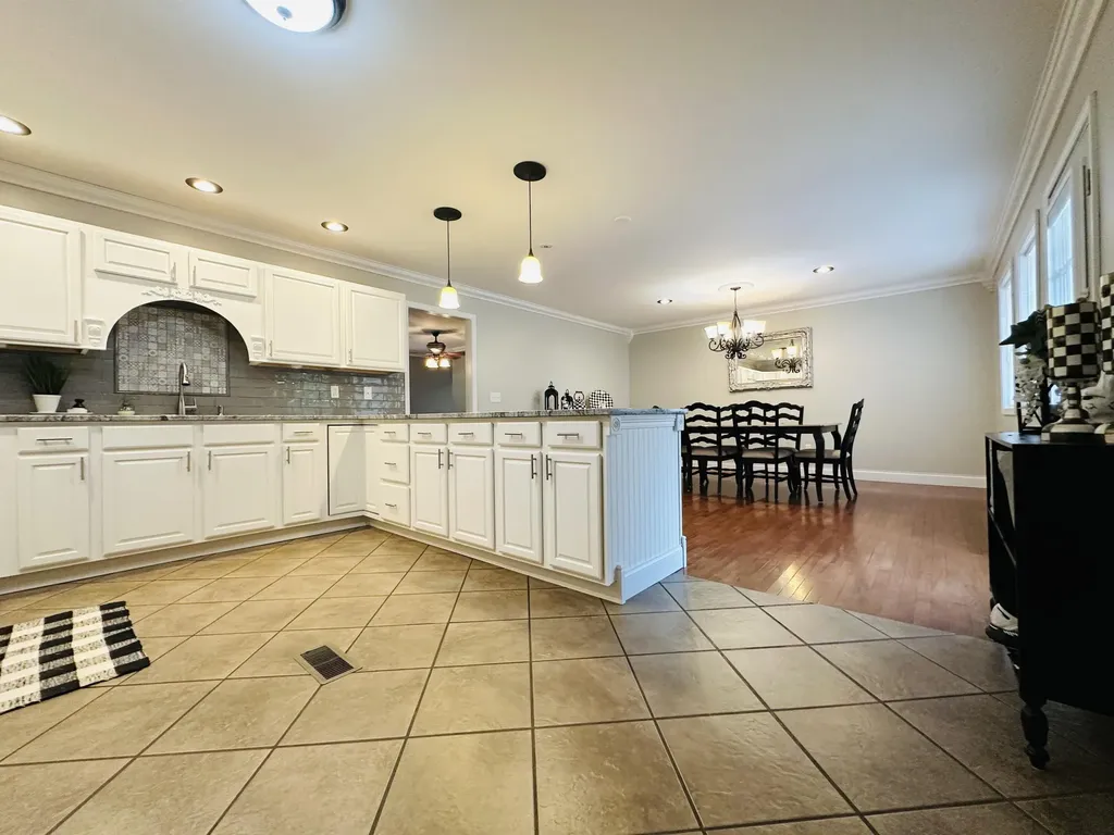 174 Collins Gibson Road Manchester KY 40962